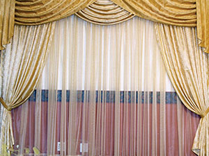 Swags and Tails Making